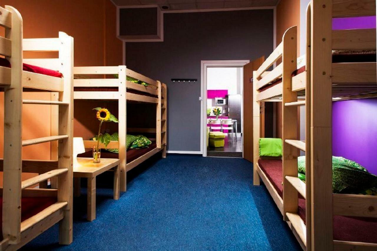 Amnezja Hostel Вроцлав Экстерьер фото